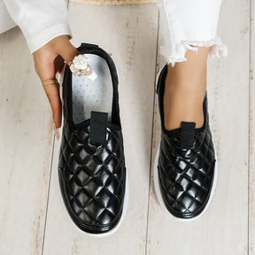 Tenis Slip On Casual Matelassê Feminino Soft Sunny