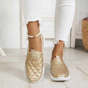 Tenis Slip On Casual Matelassê Feminino Soft Sunny