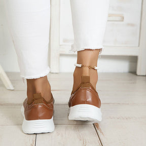 Tenis Slip On Casual Matelassê Feminino Soft Sunny